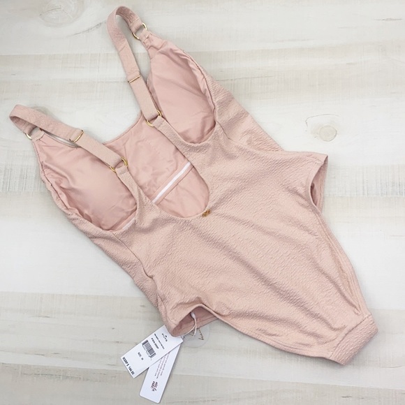 PILYQ HAILEY ONE PIECE PINK SANDS MEDIUM NWT - Picture 3 of 13